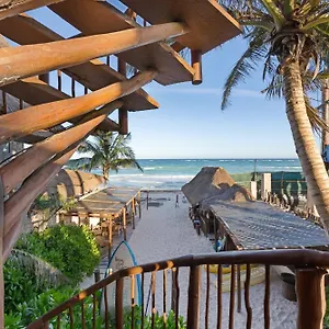 Playa Canek Beachfront Eco 4*, Tulum Messico